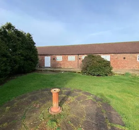 Barn Deluxe - Hot Tub Holiday home *