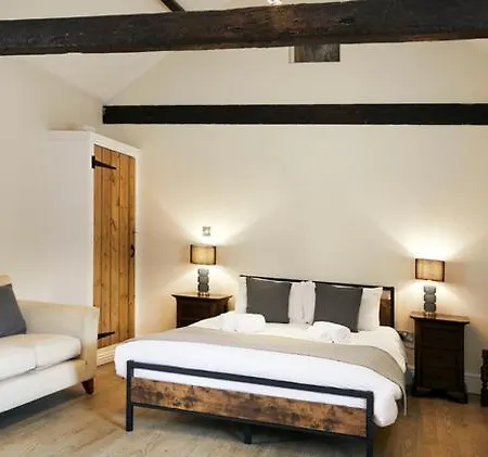 Barn Deluxe - Hot Tub Holiday home Filey